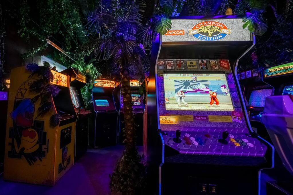 Safari Adventure: Arcade, Golf, Playground, Cars & More! Garden Grove Luaran gambar