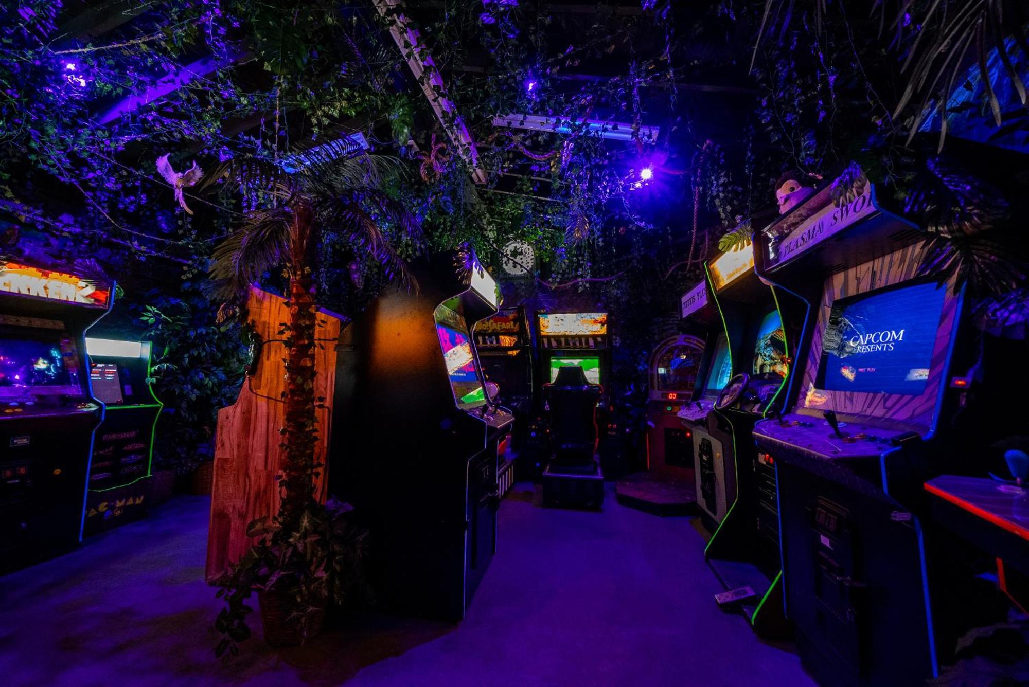 Safari Adventure: Arcade, Golf, Playground, Cars & More! Garden Grove Luaran gambar